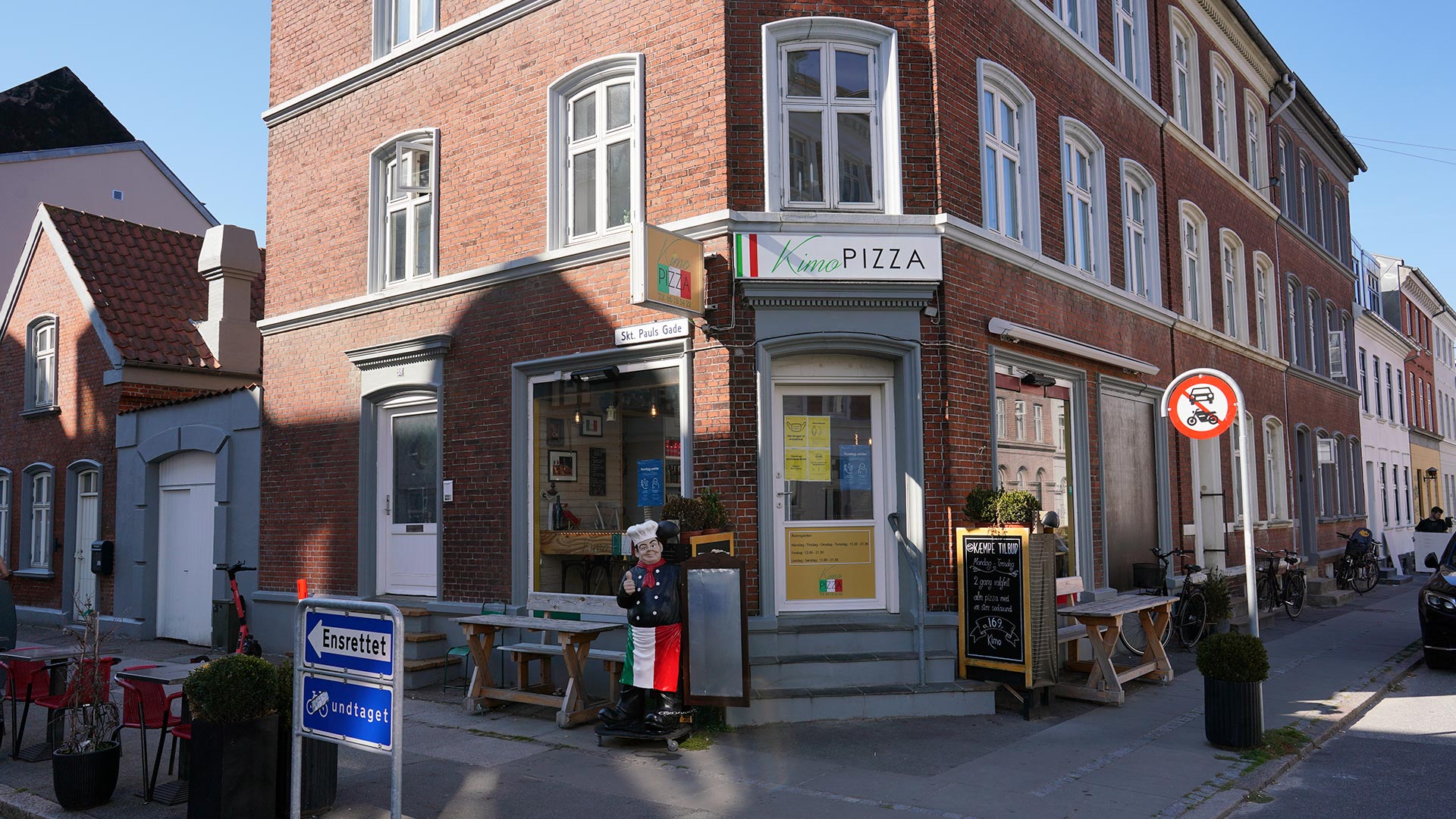 Kimo Pizza kitchen 2 exterior